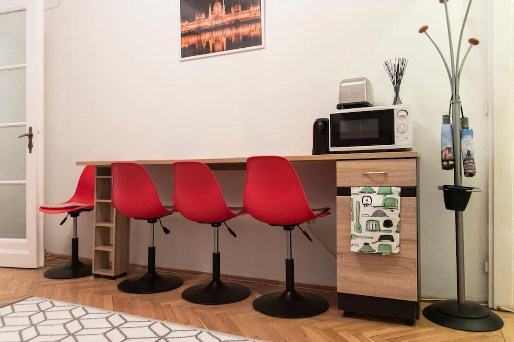 Central Buda Comfort Apartamento