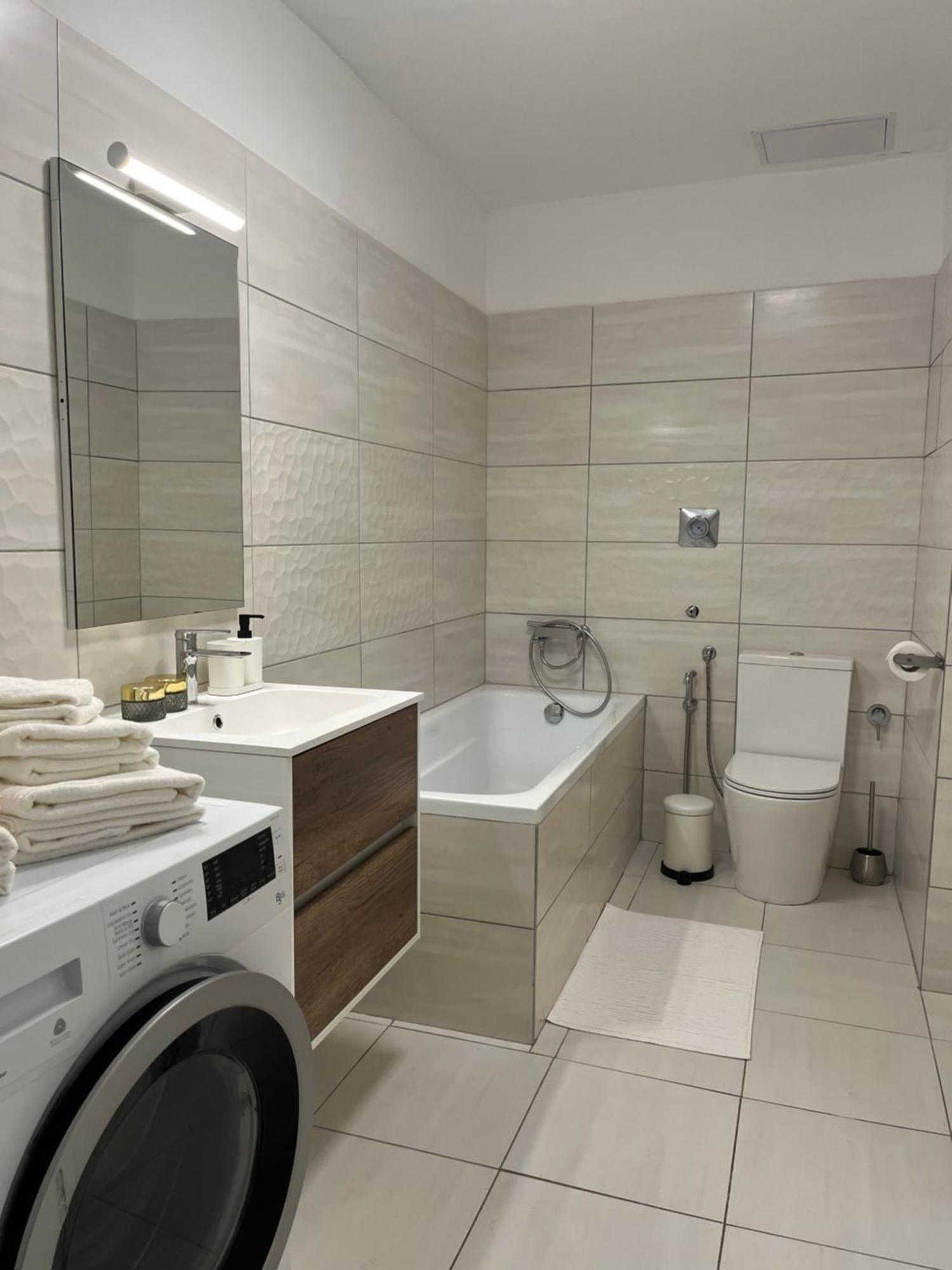 Apartament E 37 Downtown Whit Garage Opcional Budapeszt