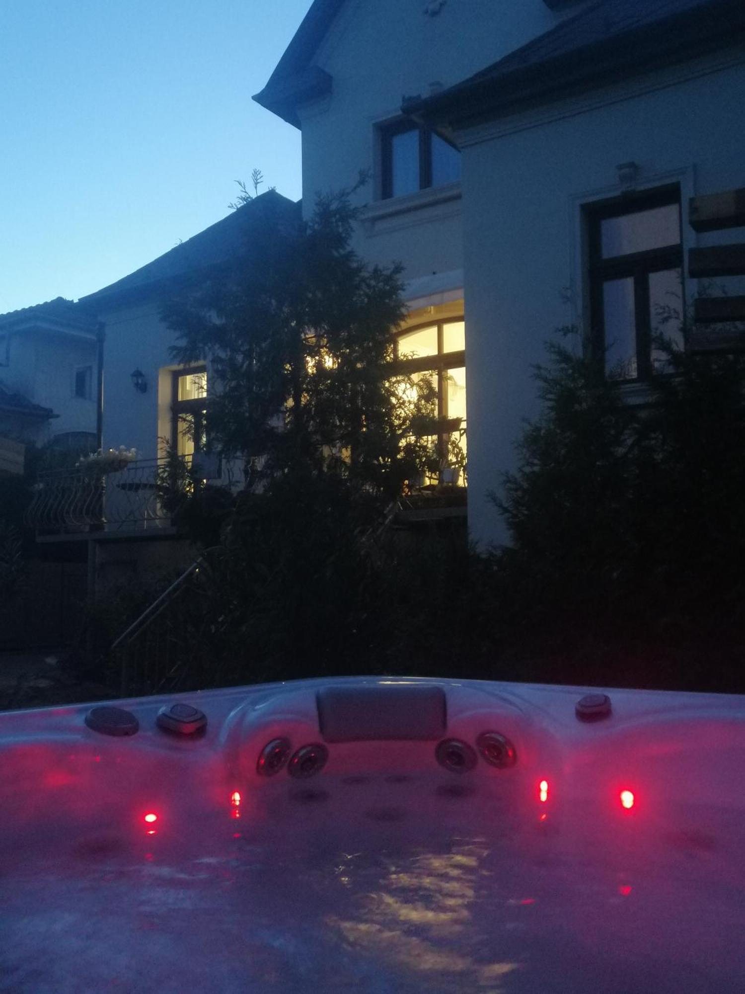 Apartament Kuria With Private Jacuzzi And Pool *