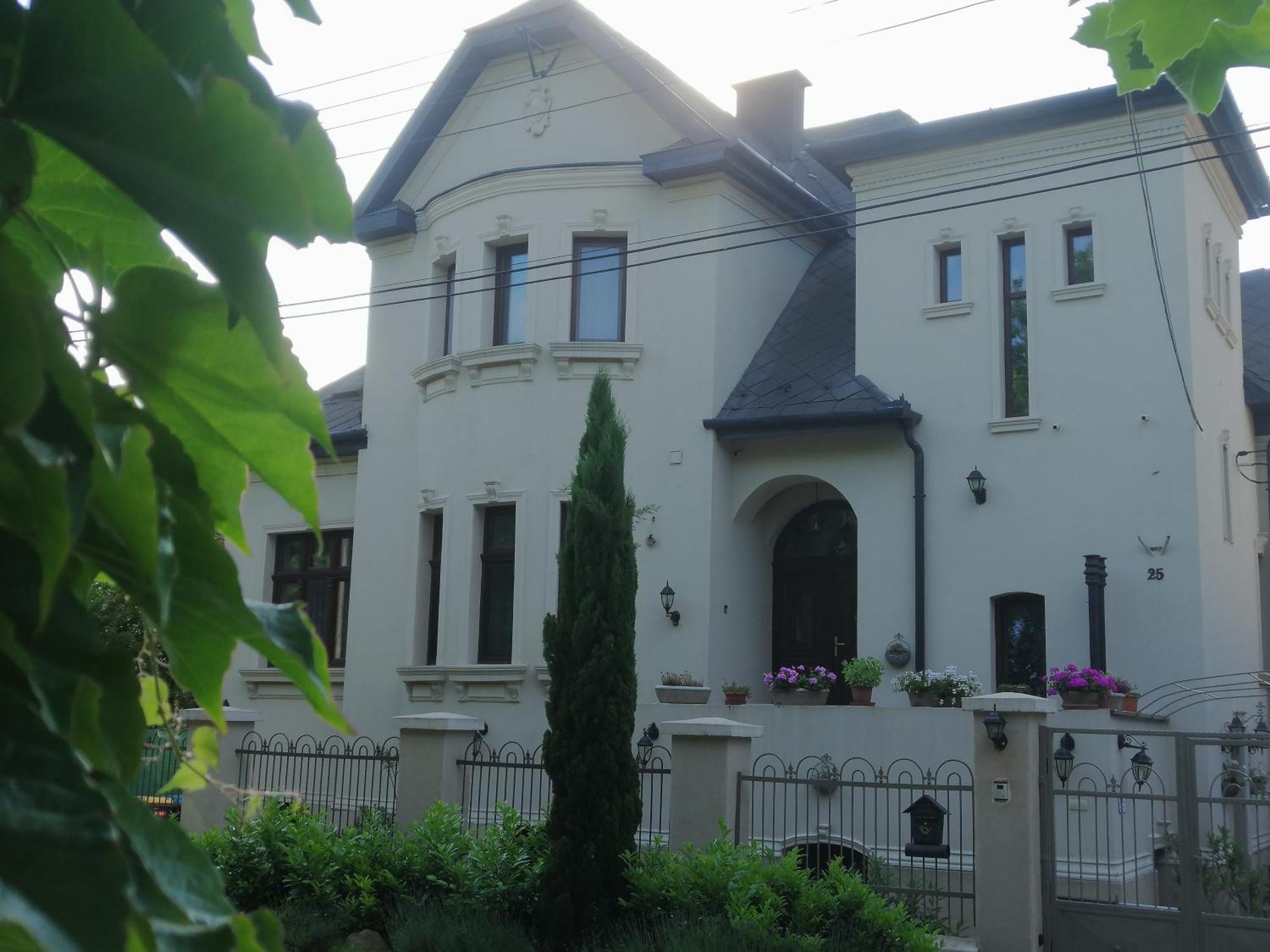 Kuria With Private Jacuzzi And Pool *