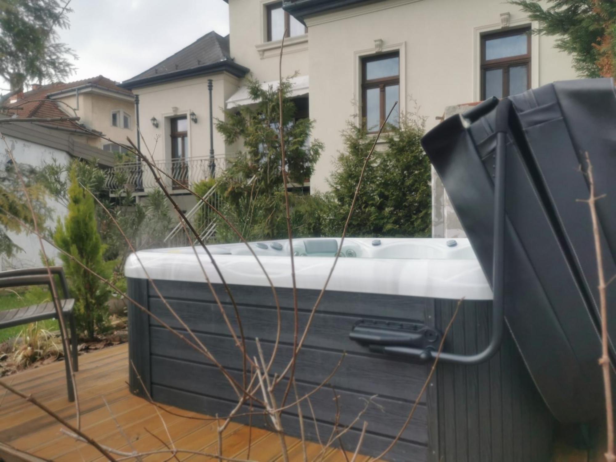 Kuria With Private Jacuzzi And Pool Apartament *