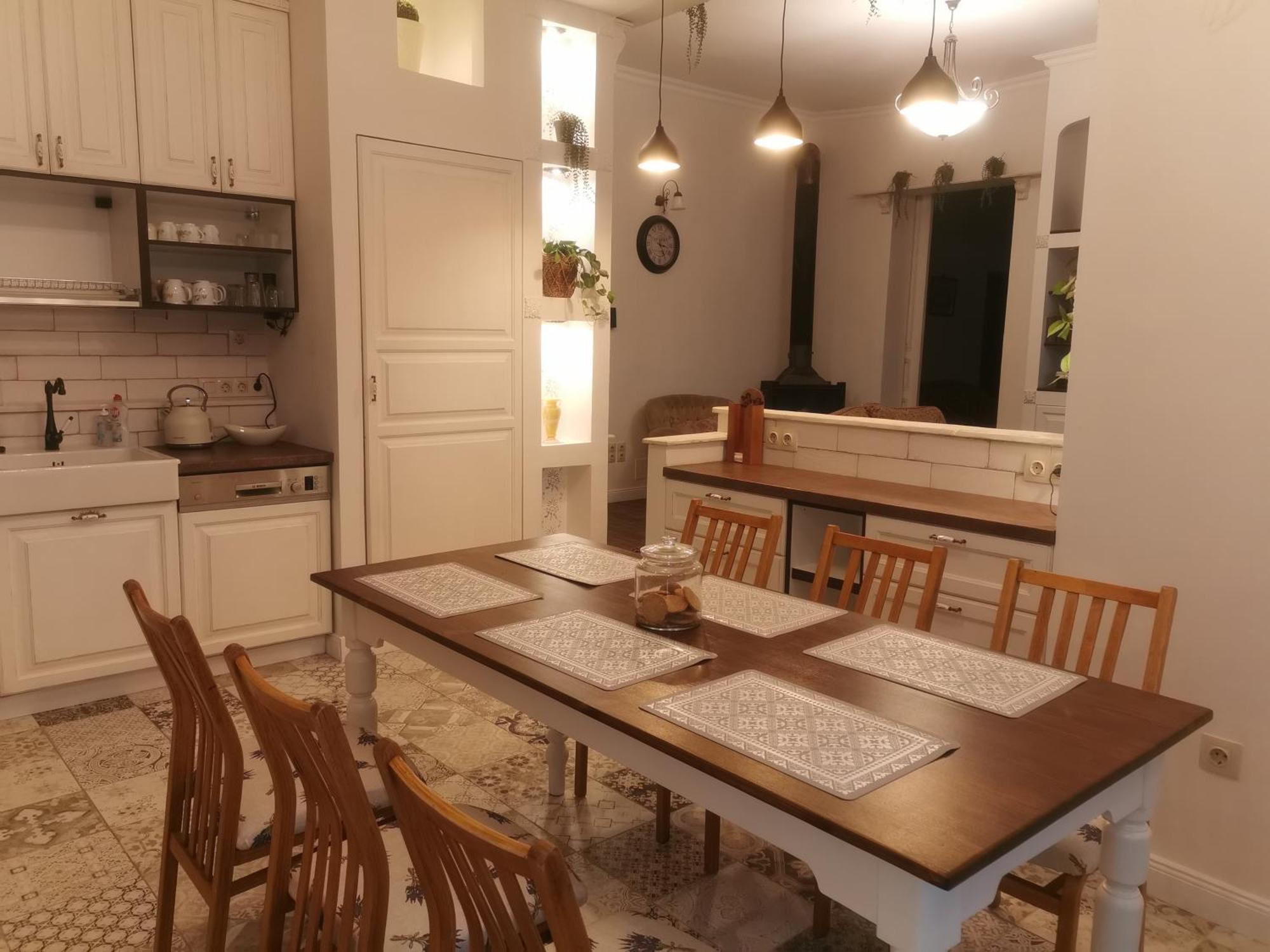 Kuria With Private Jacuzzi And Pool * Budapeszt