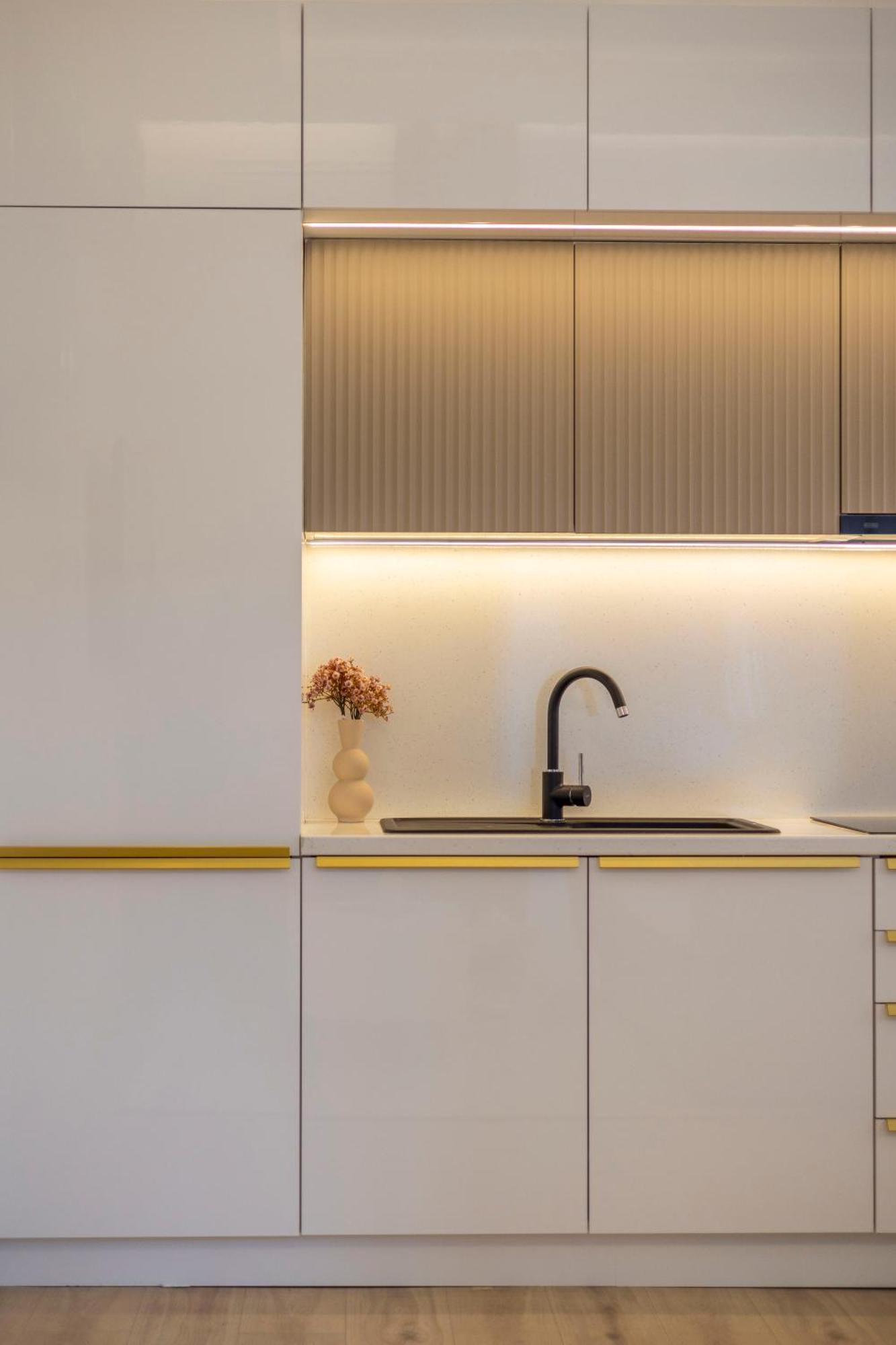 Appartement Exclusive & Prestigious W/ Balcony