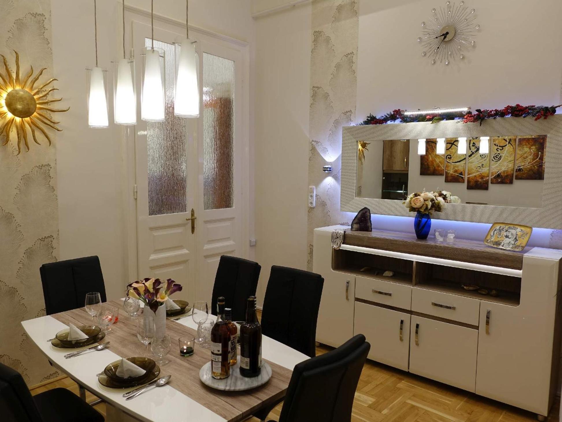 Apartmán Opera View - Live In Luxury *