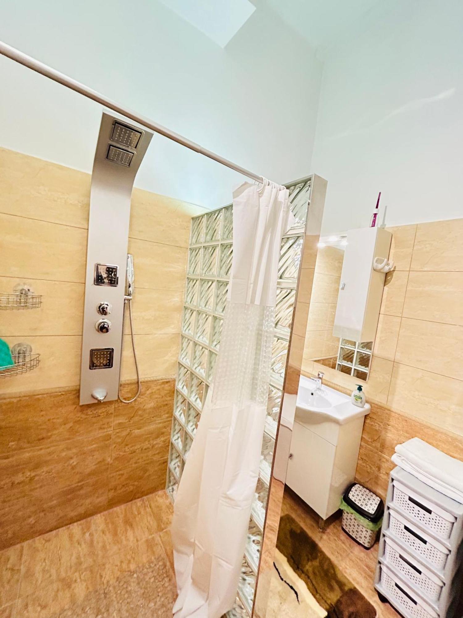 Apartament Rakoczi Boulevard 47