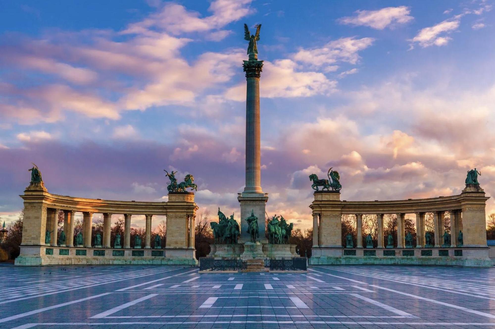 Hubner * Budapest