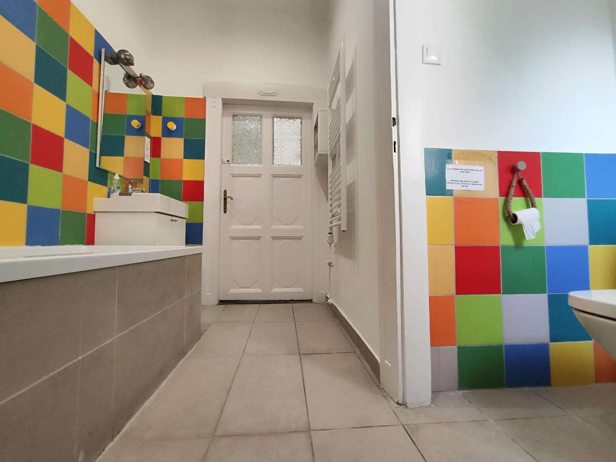 Charmhub Budapest: Your Stylish Sanctuary In The Heart Of The City * Budapest