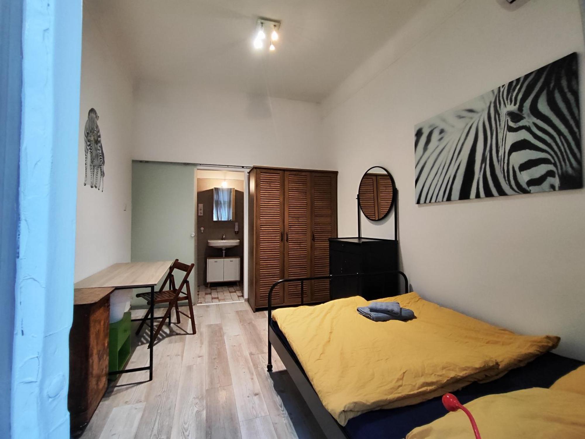 Charmhub Budapest: Your Stylish Sanctuary In The Heart Of The City Gæstehus *