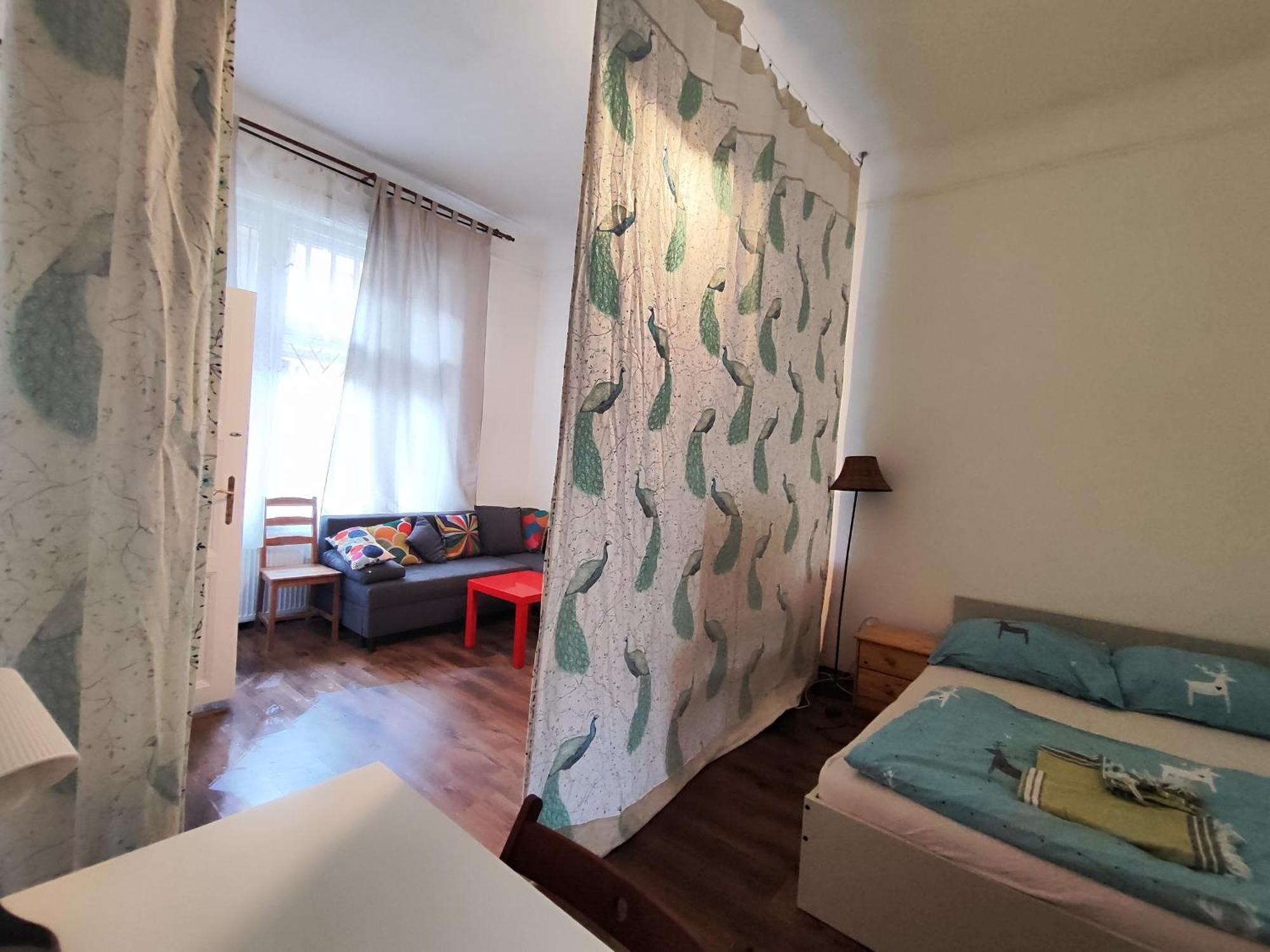 Charmhub Budapest: Your Stylish Sanctuary In The Heart Of The City