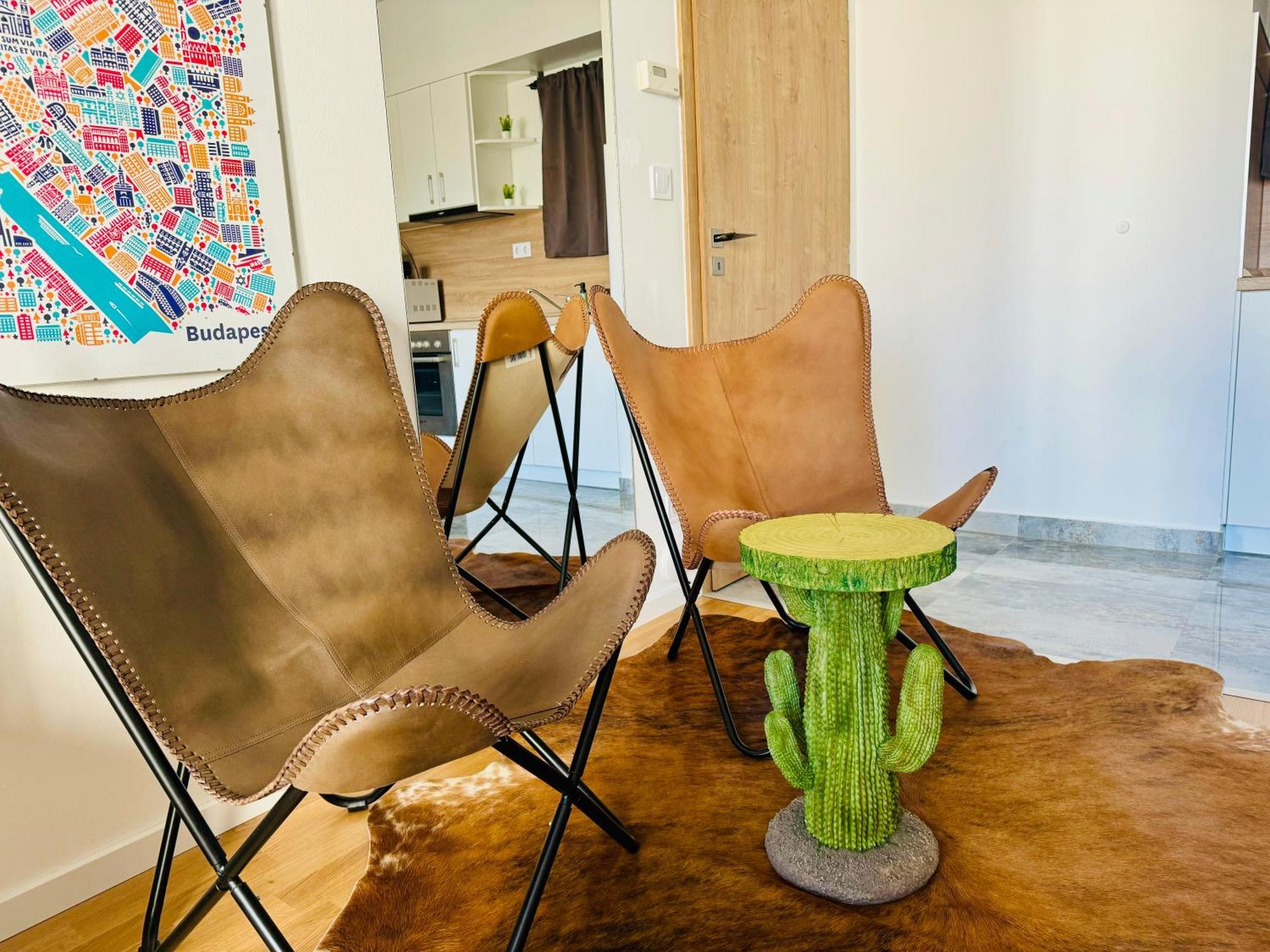Bp-est Cp Apartment Budapest