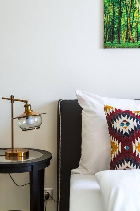 Golden Sunshine On Corvin Promenade - 506 Apartamento