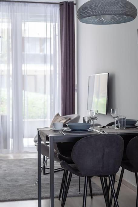 Private Hideaway On Corvin Promenade - 021 Budapest
