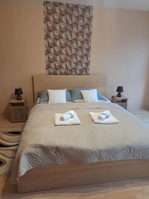 Orczy Forum With Free Parking Apartment