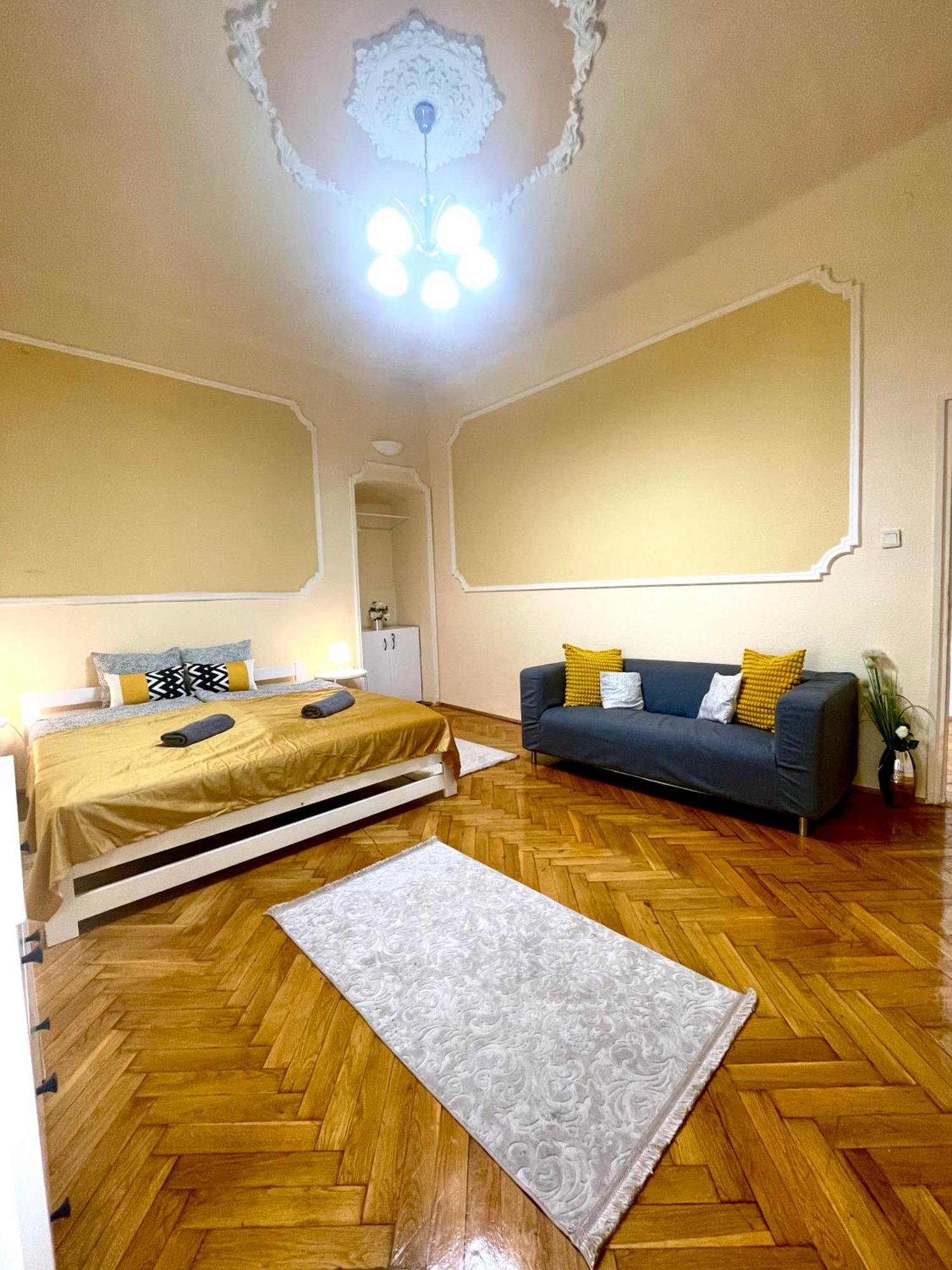 Big Cosy Near The Famous Westend City Center
