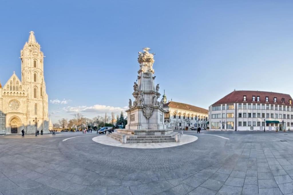 Charming Castle View With Giant Balcony Appartamento *