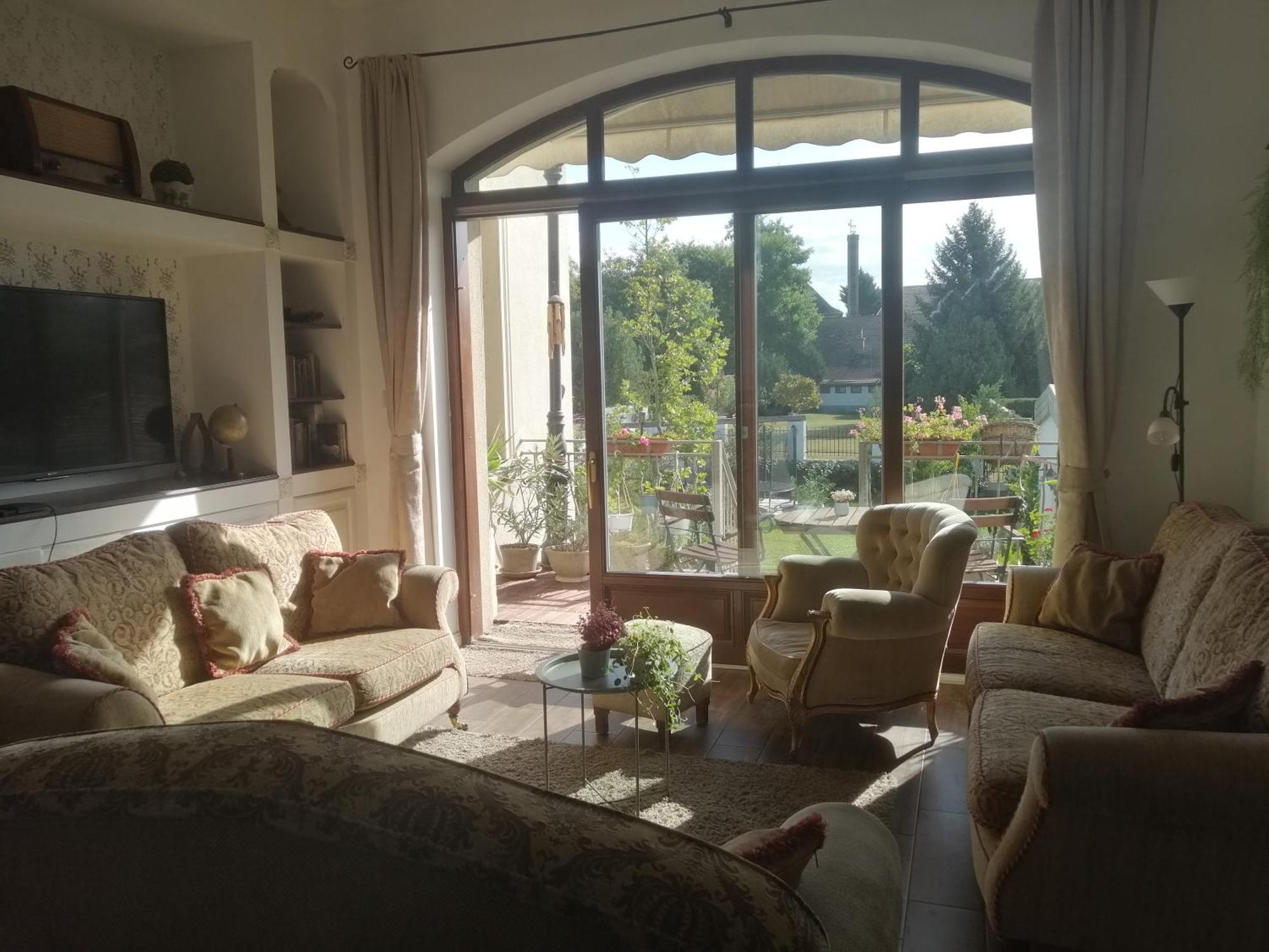 Kuria With Private Jacuzzi And Pool Budapeszt