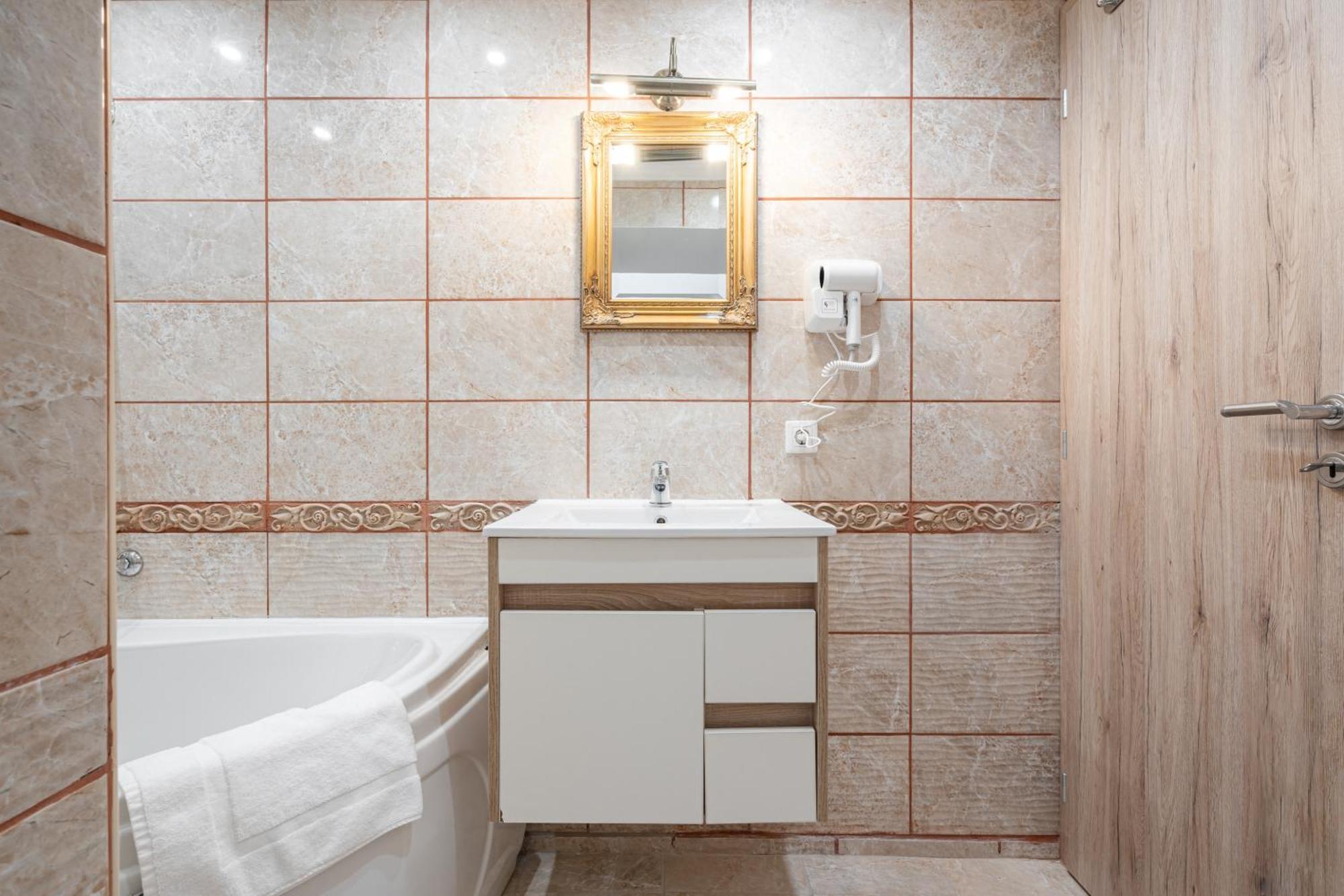 Apartment B70-1 - Park Panorama - Location By Bqa Budapest