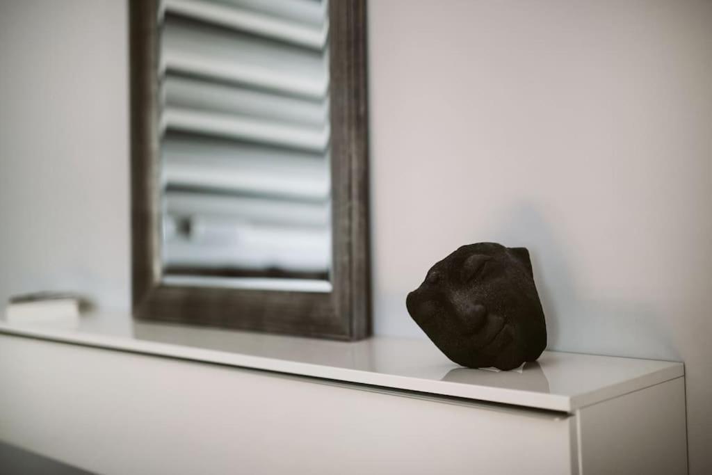 Lovely Purplish Heart Of The Apartamento Budapest