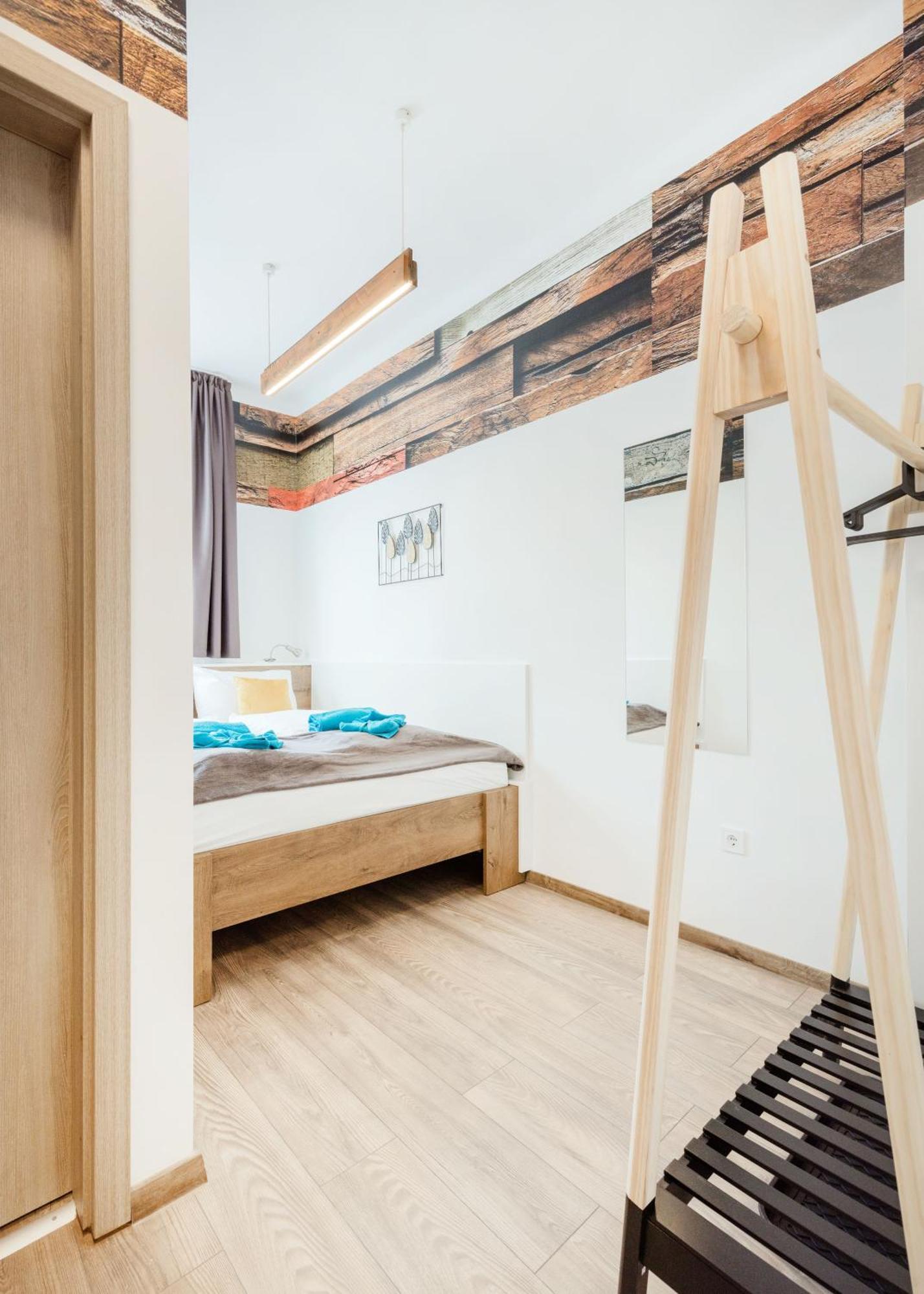 Elemental Retreats - Wood & Water * Budapest