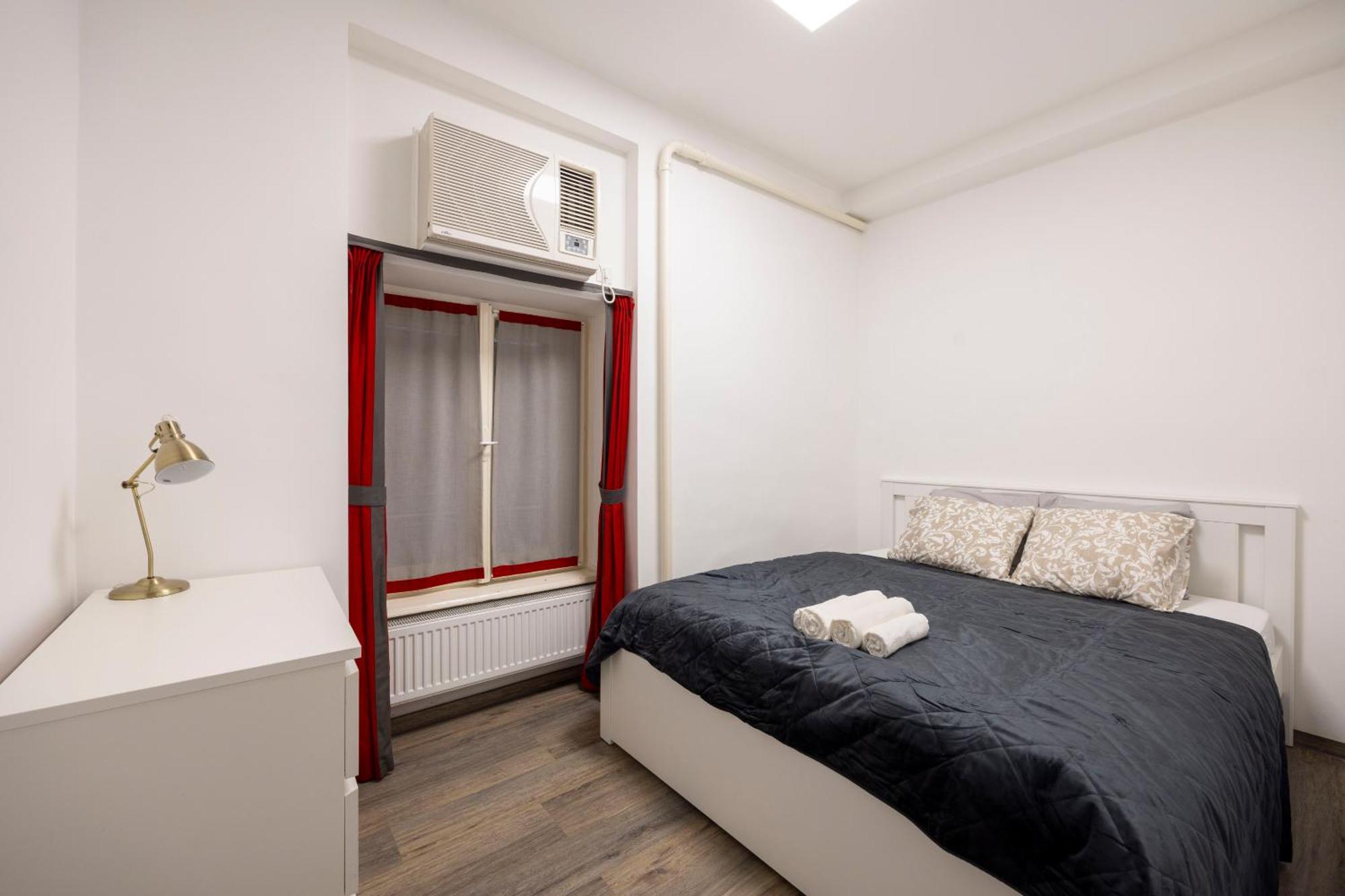 Appartement Deluxe Elizabeth W/ 4bedrm, 2bathrm, 1lvngrm
