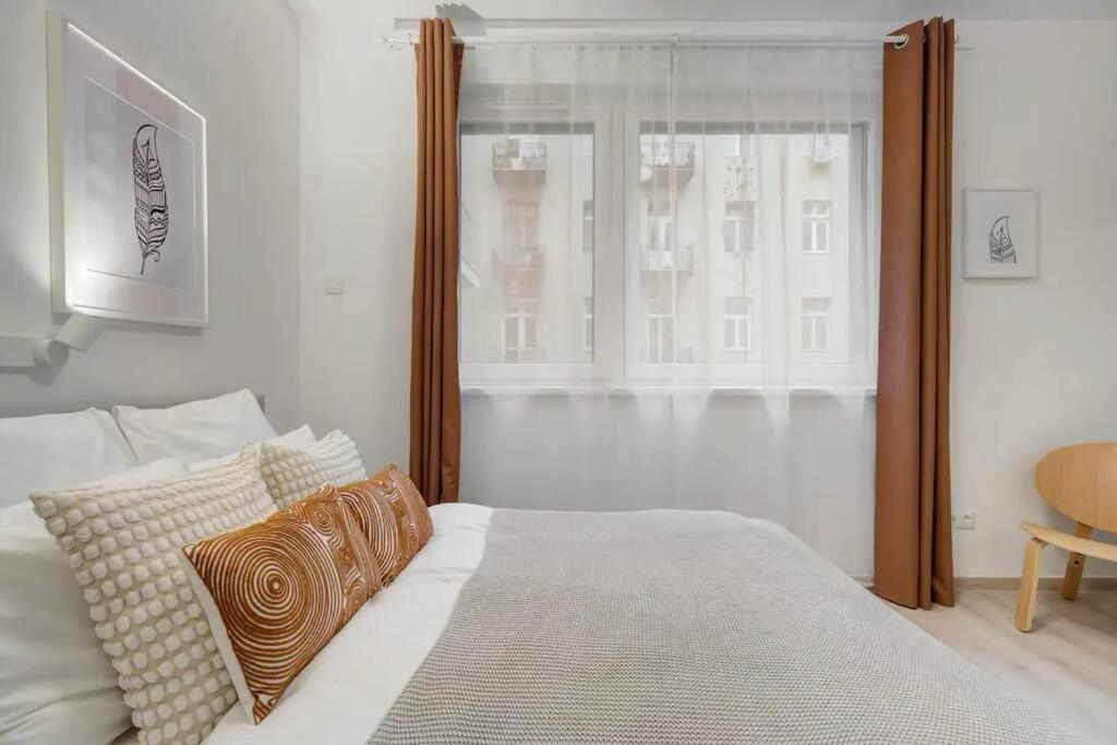 Terrace Vista-modern 2br Retreat Appartamento Budapest