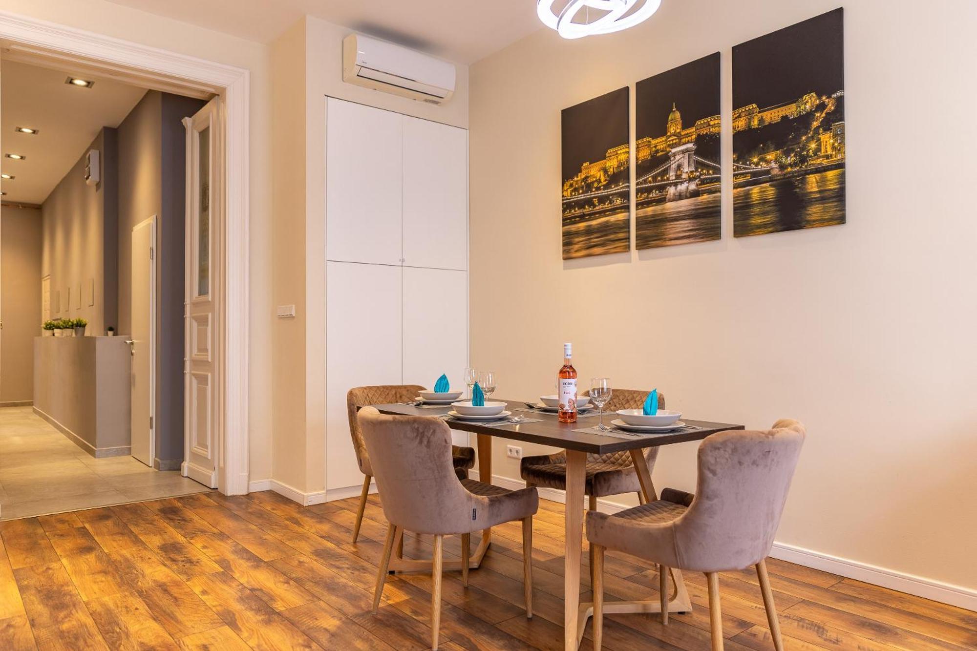 Apartment Andrassy Heritage Superior *