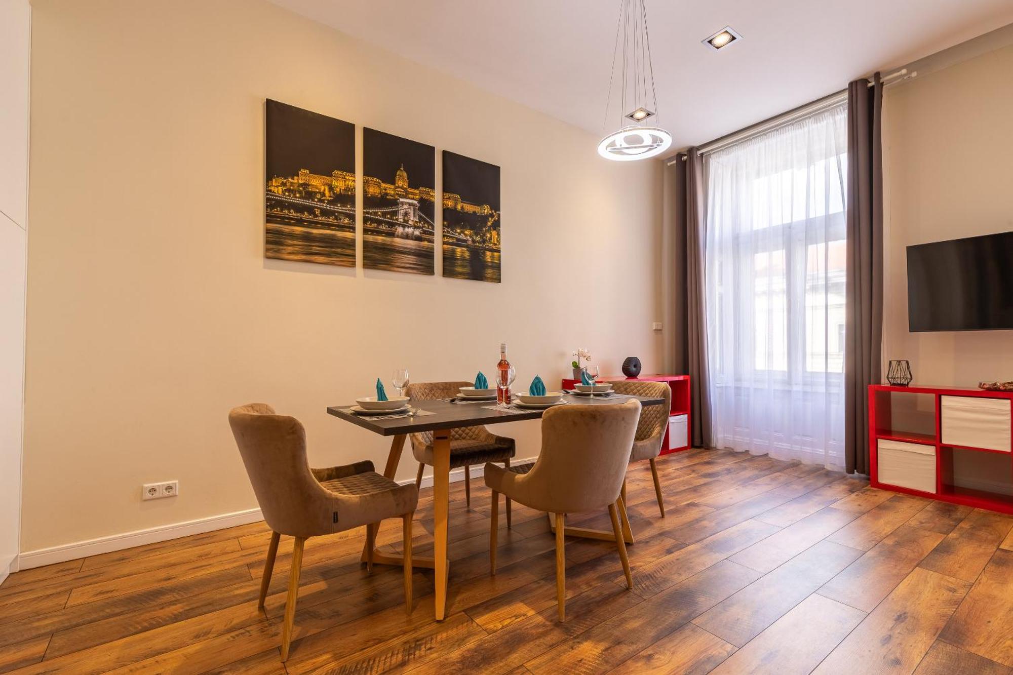 Andrassy Heritage Superior Apartment Budapest