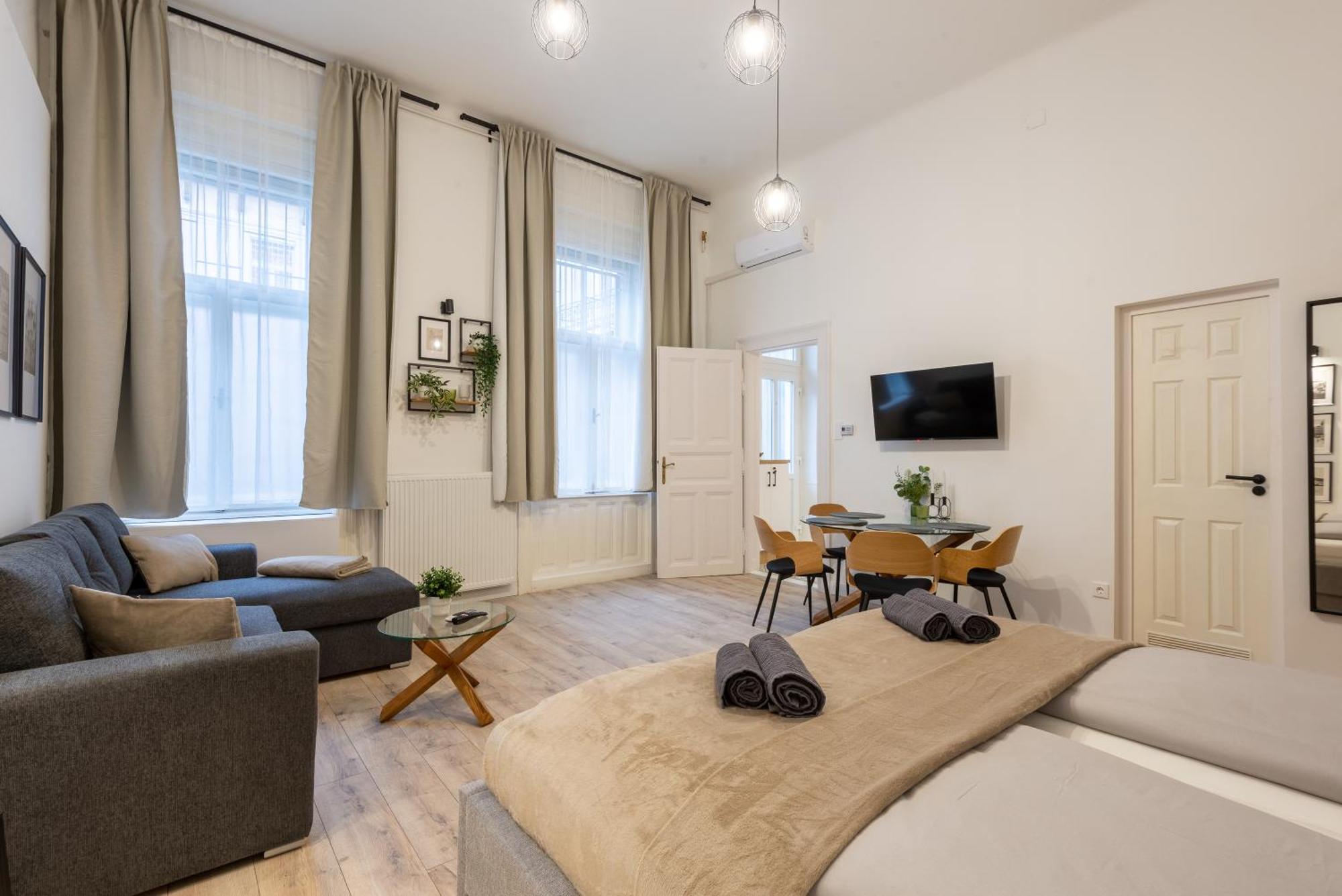 Apartment Holidays Operart