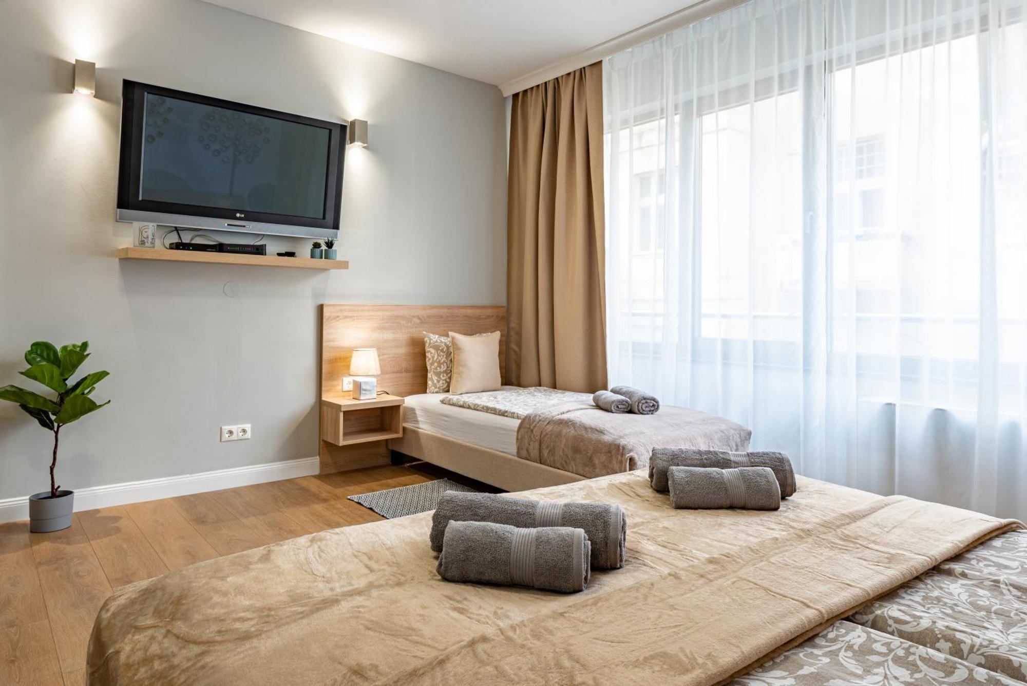 Apartamento Holidays & *