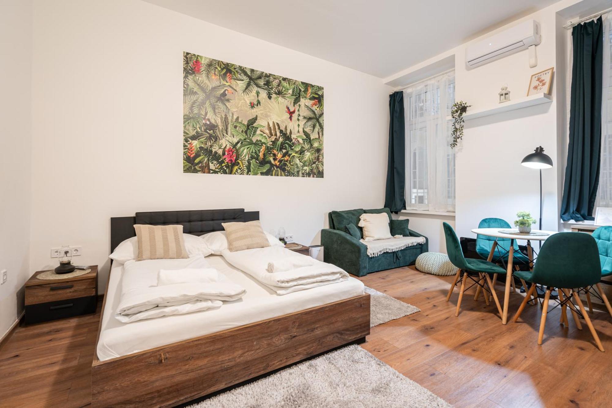 Apartment D68 - Downtown Cozy - Location By Bqa