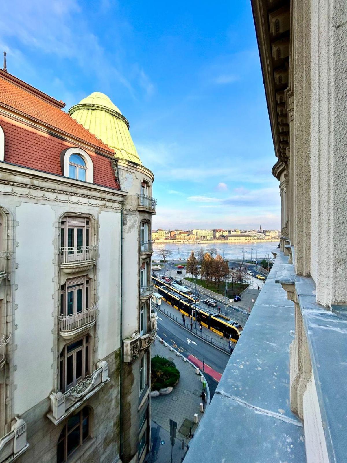 Gellert Danube Panorama *