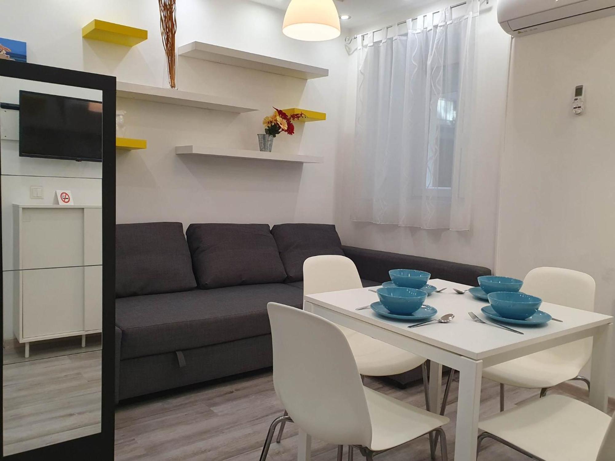 Unique Offer, Two In One! 2 Studio Egyuett *