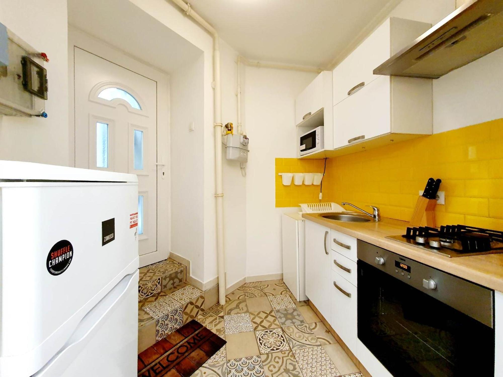Unique Offer, Two In One! 2 Studio Egyuett Budapest