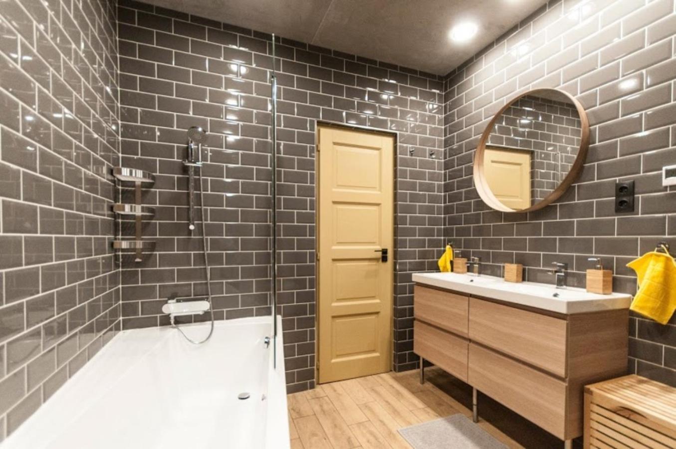 Appartement Geometric Luxury In The Center With 3br Boedapest
