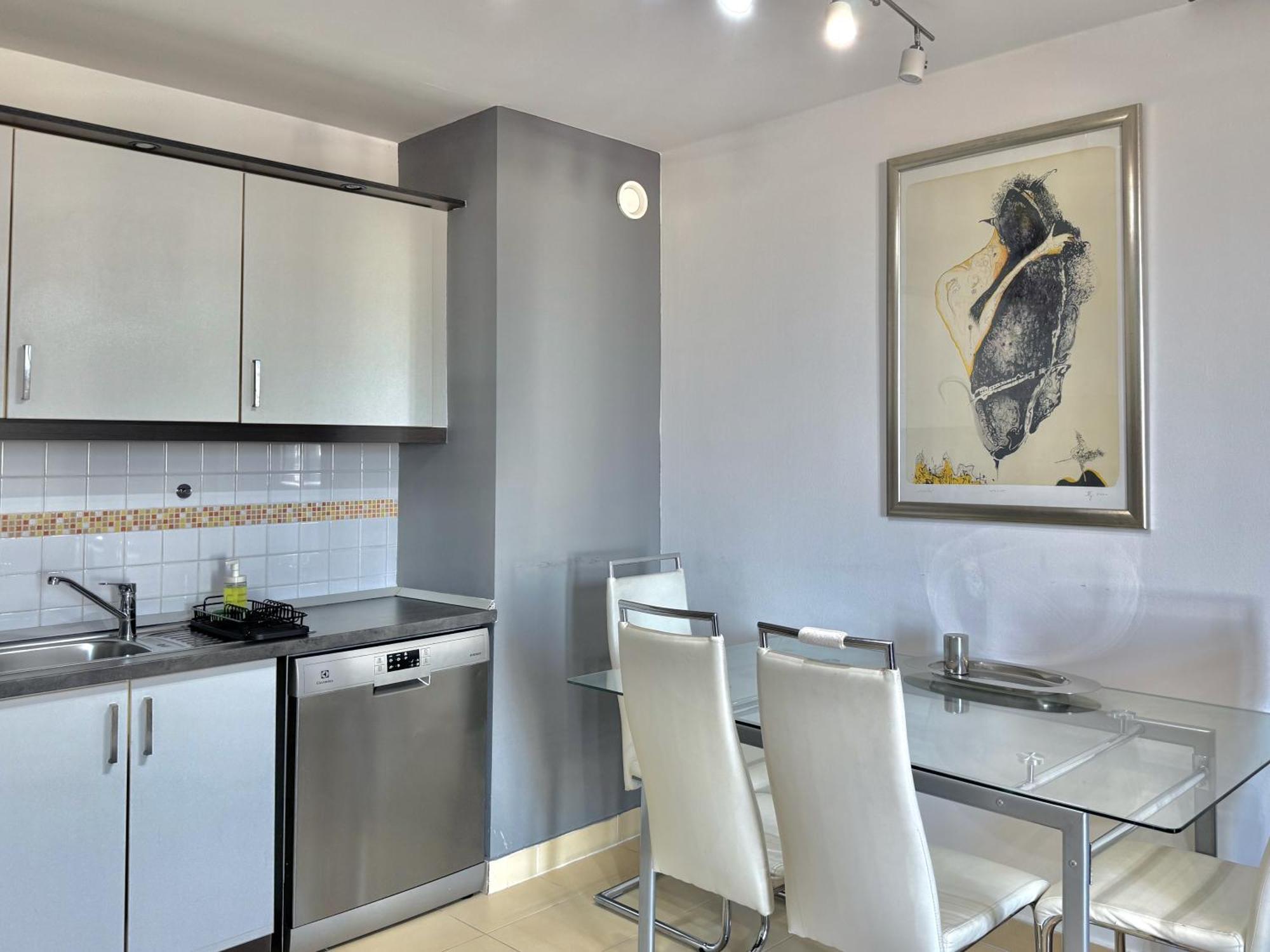 Premium By Hi5- Cp With Free Parking Appartement *