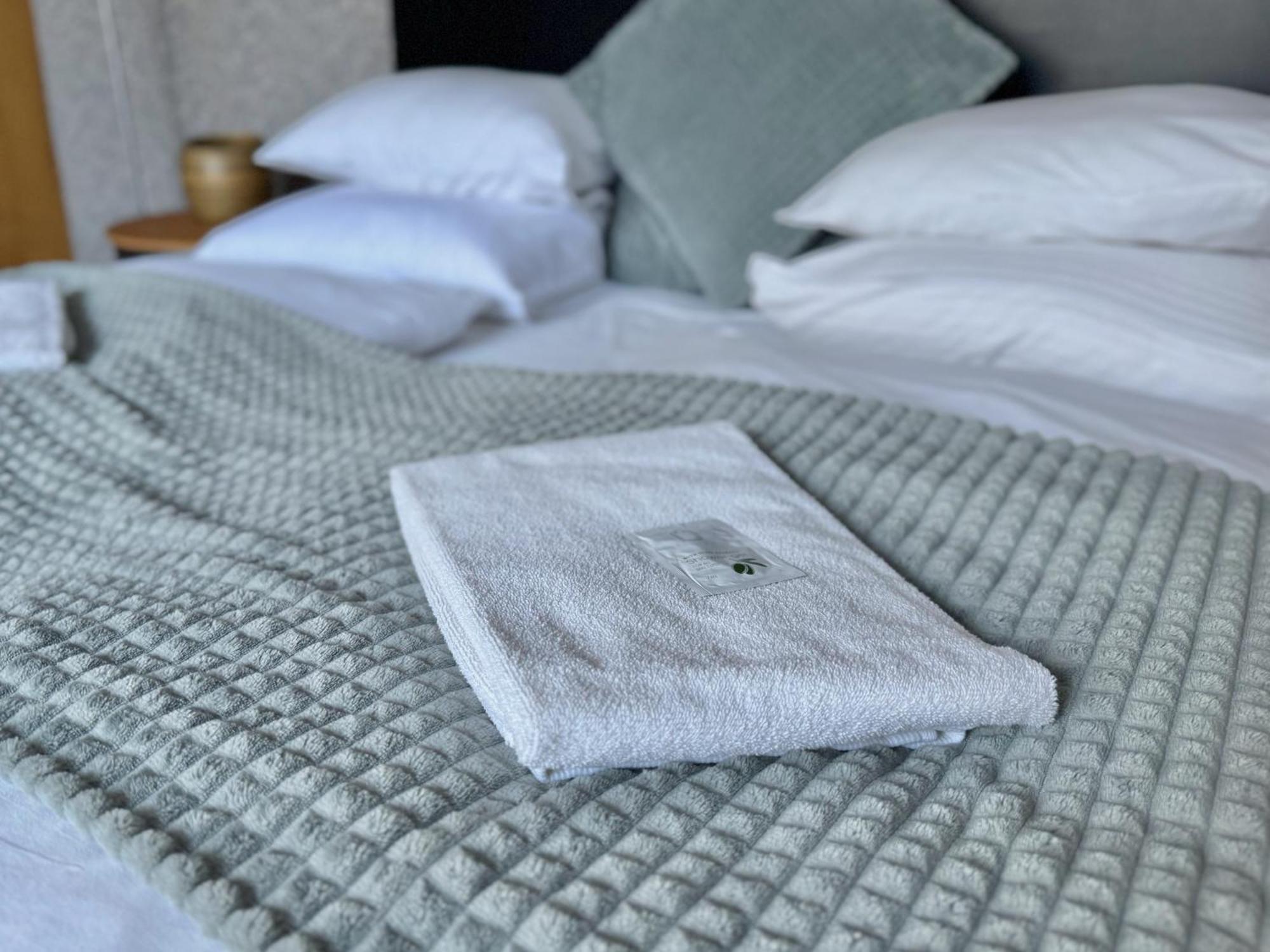 Premium By Hi5- Cp With Free Parking Appartement Boedapest