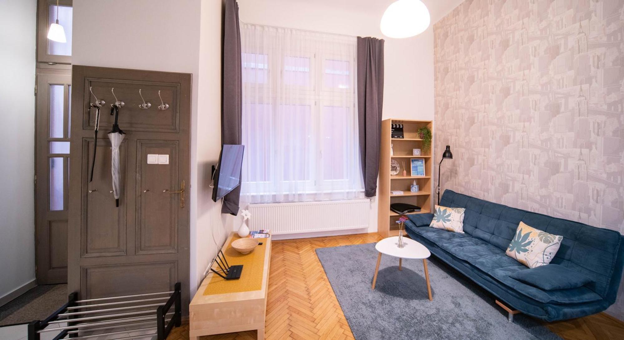 Free Parking Broadway - Ac, 2people, Fast Wifi, Smart Tv Apartment