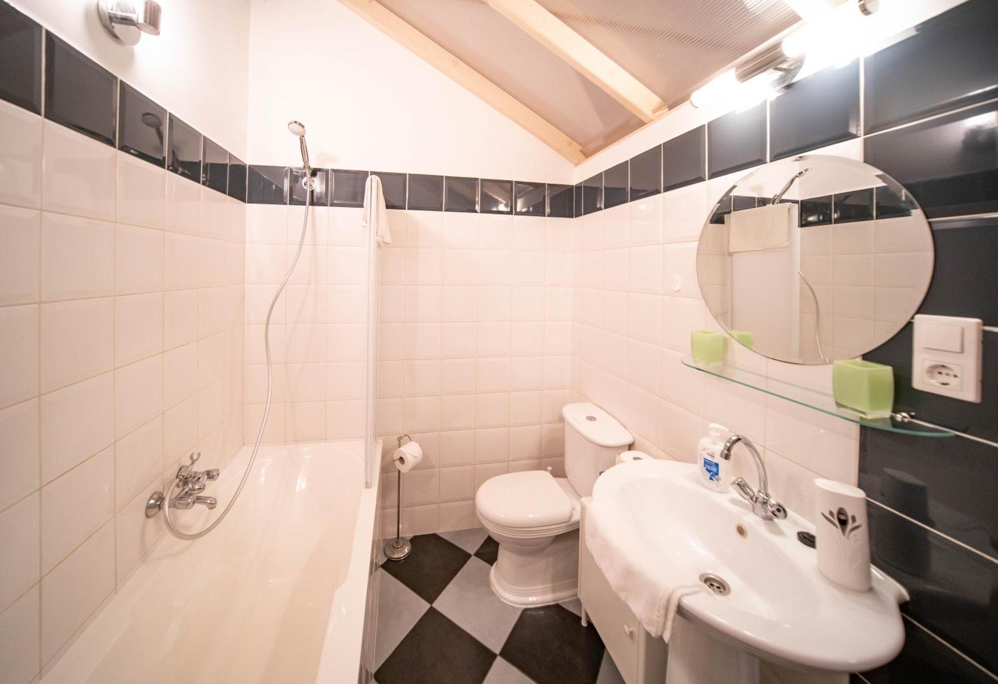 Free Parking Broadway - Ac, 2people, Fast Wifi, Smart Tv *