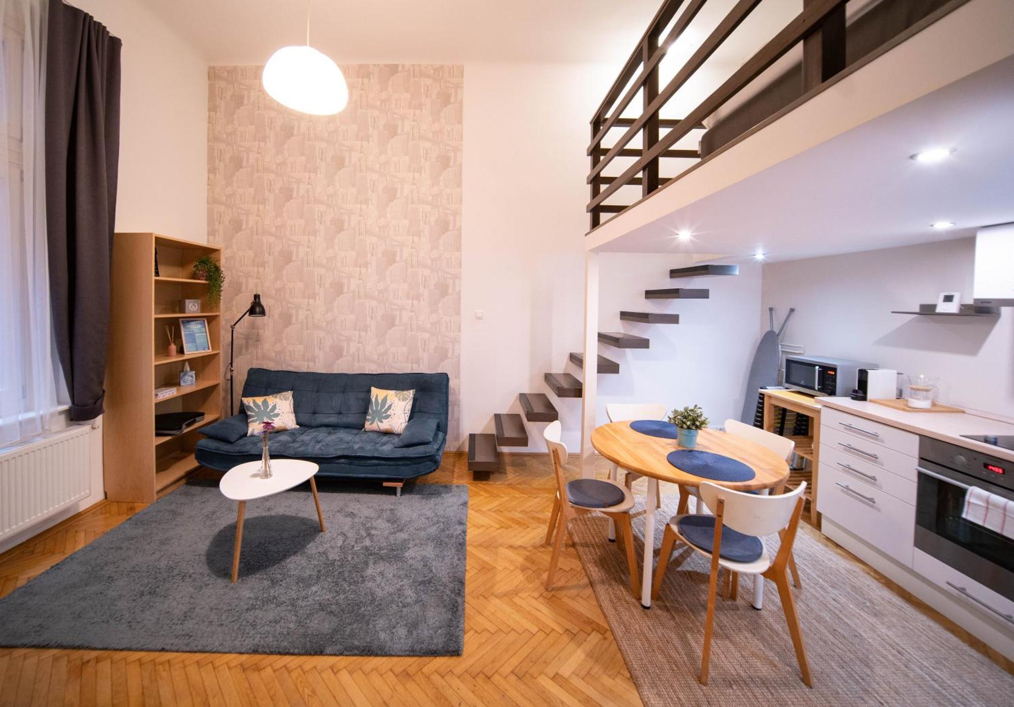 Free Parking Broadway - Ac, 2people, Fast Wifi, Smart Tv Apartment
