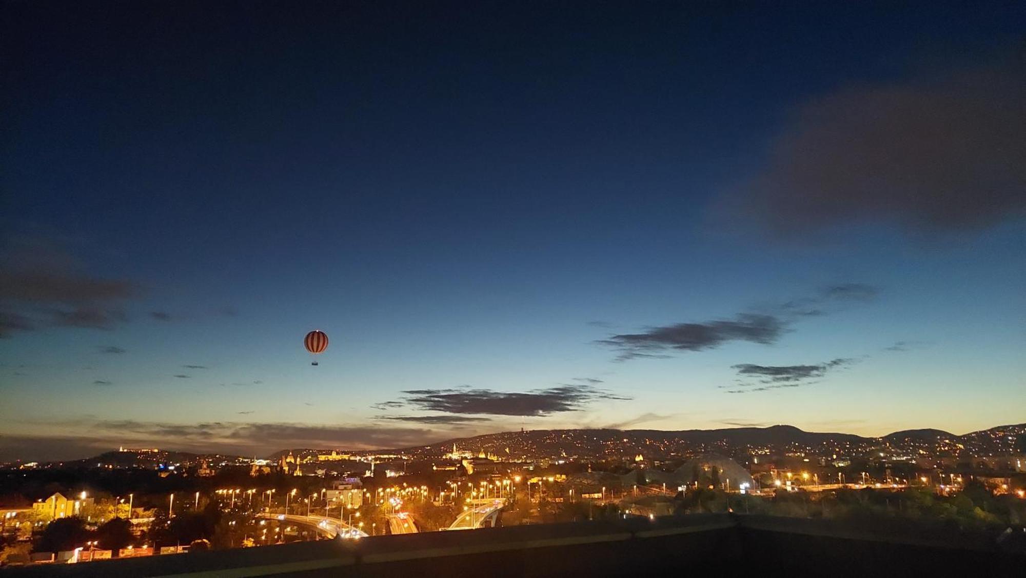 Rooftop Panorama *