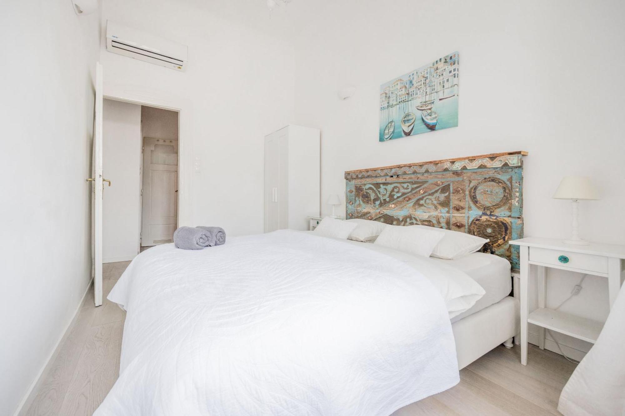 Amazing View Designer W/sauna 3min To Opera Apartman *