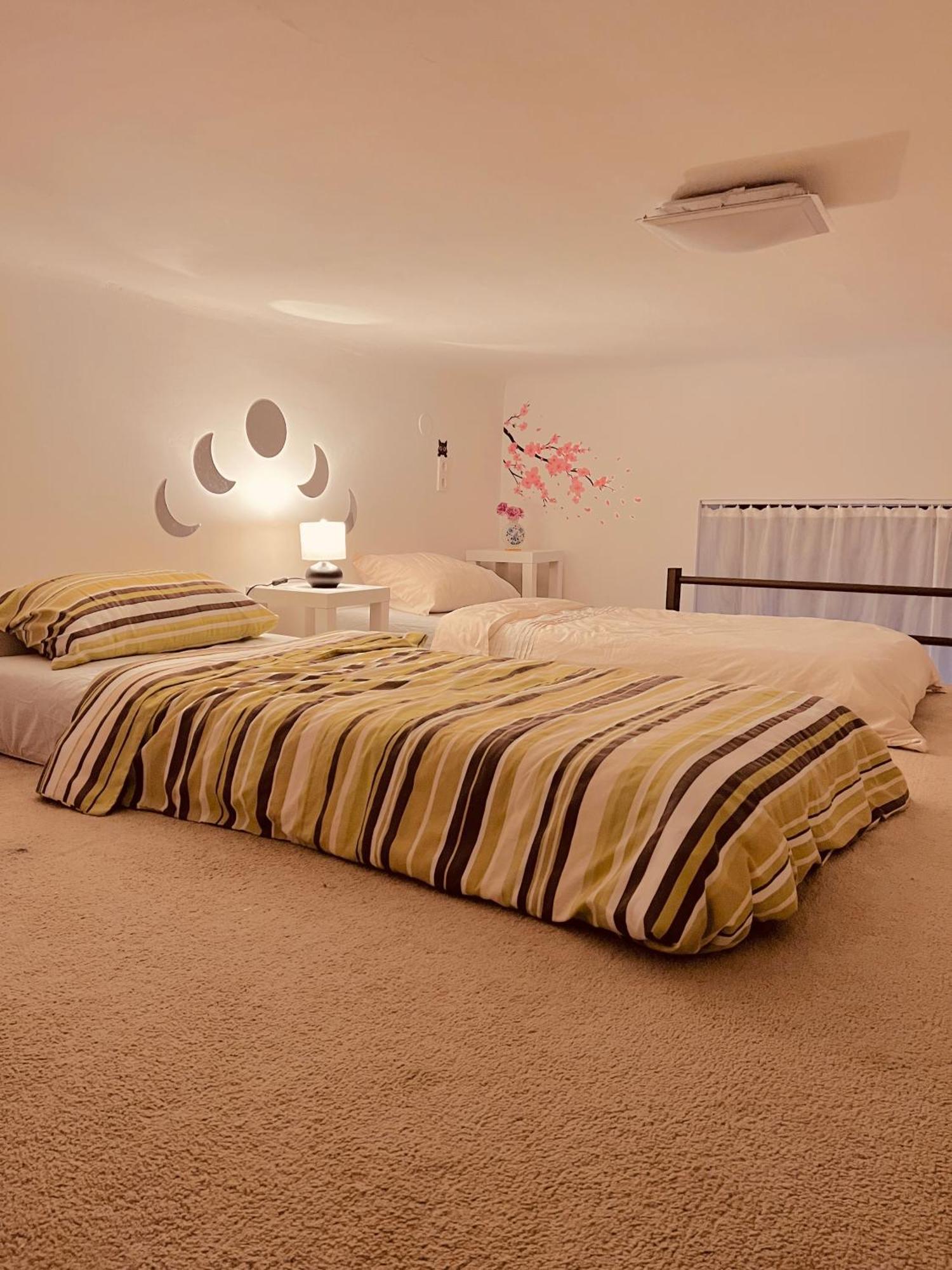 Chloe Apartment *