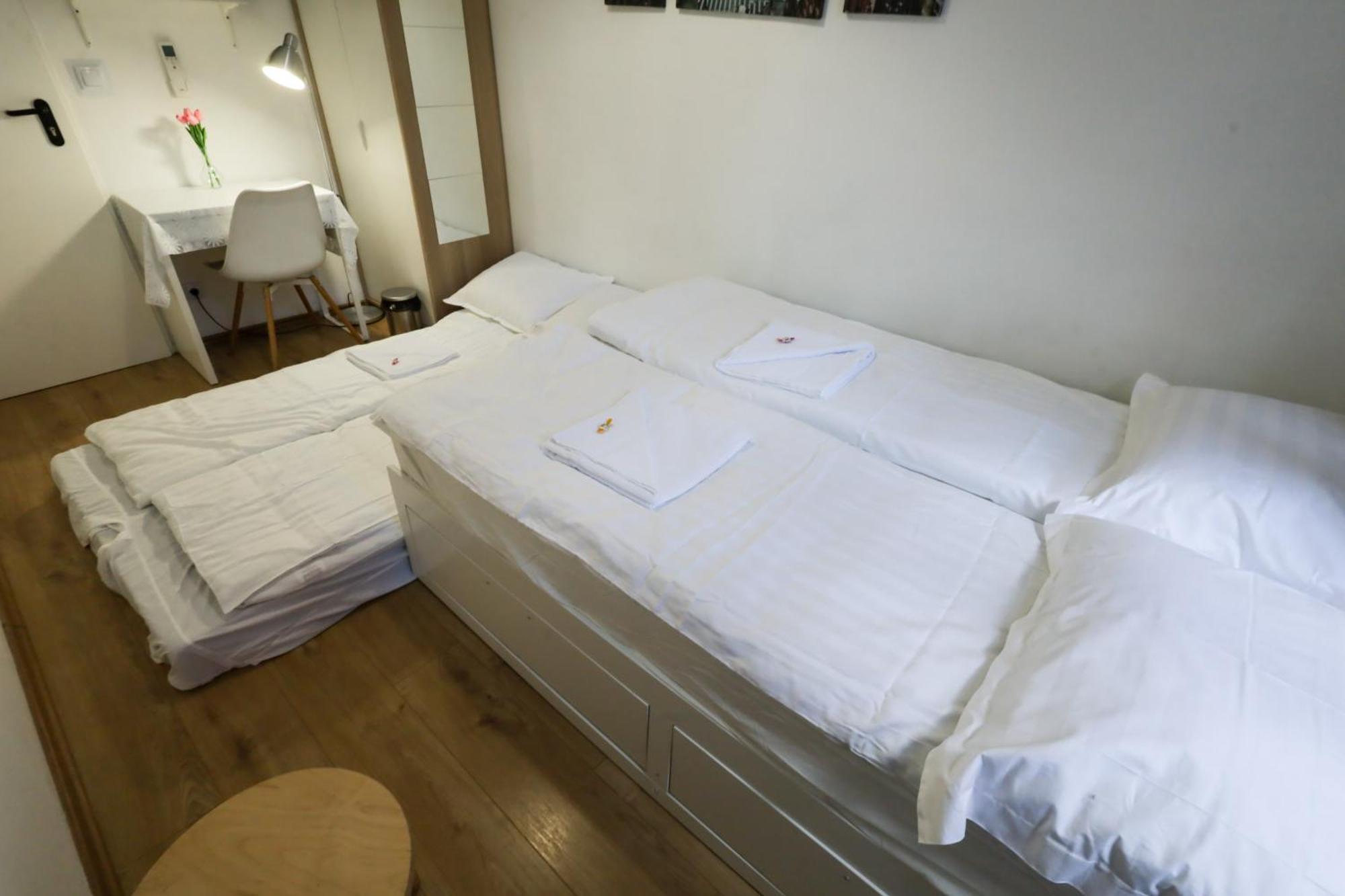 Pest-port 4 For 16 Person Apartamento