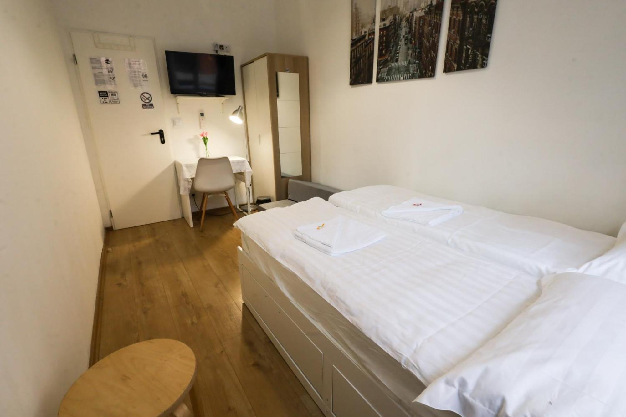 Pest-port 4 For 16 Person Apartamento *