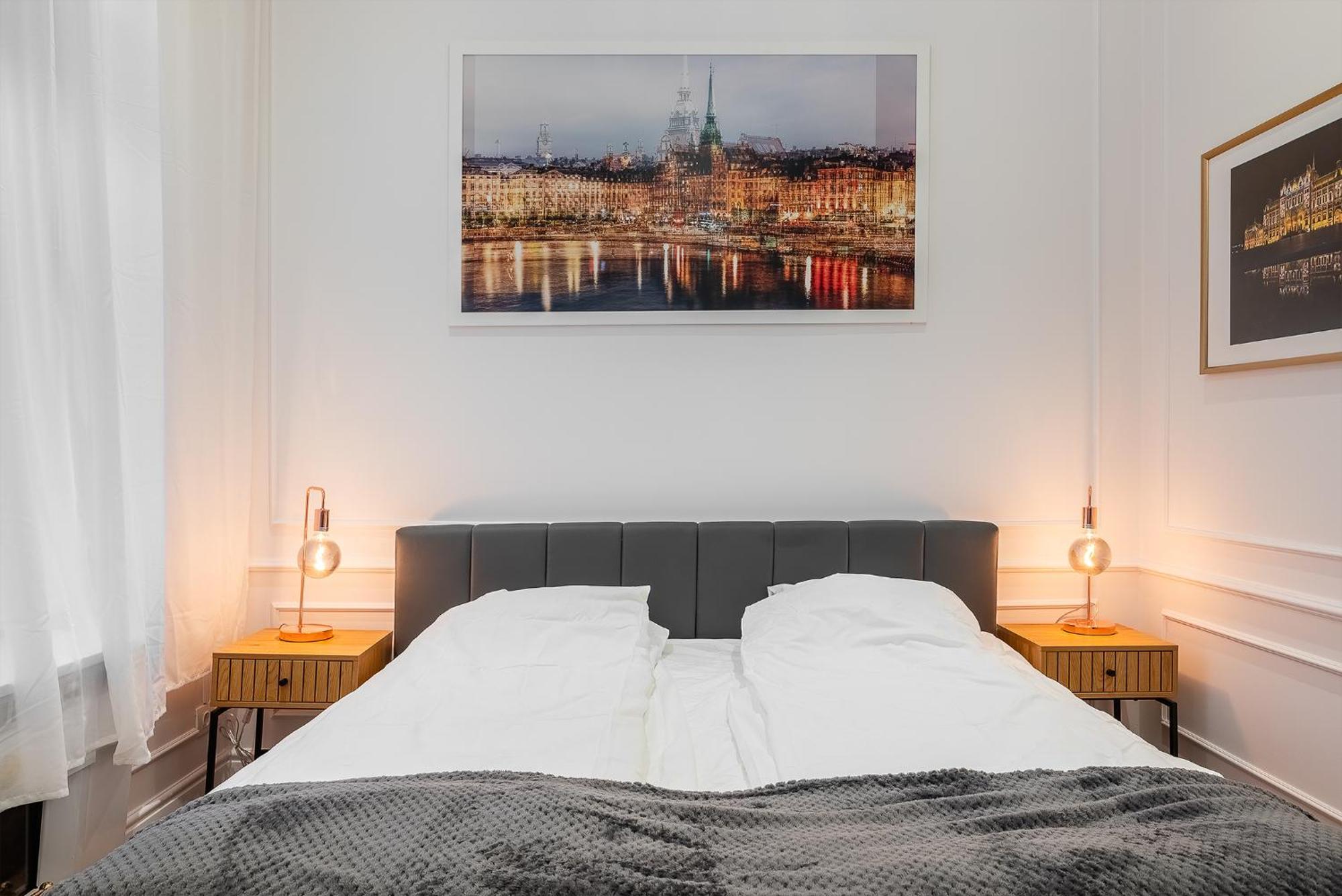 3 Bedroom Classical With A Modern Touch 2unit Apartman *