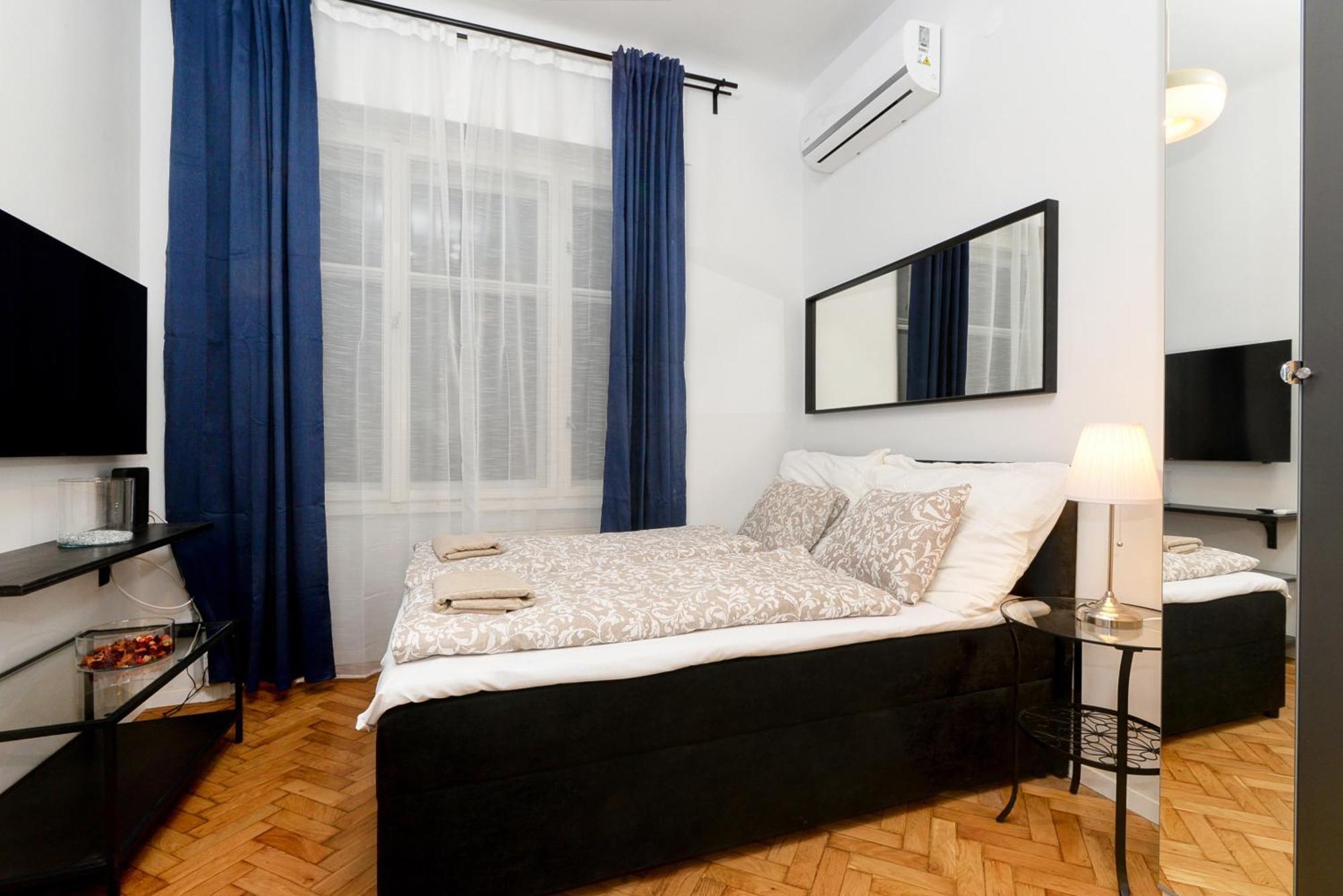Apartment Boutique R611