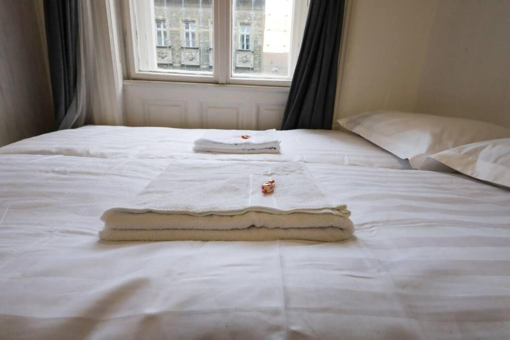 Pest-port Room-5 Private Apartment