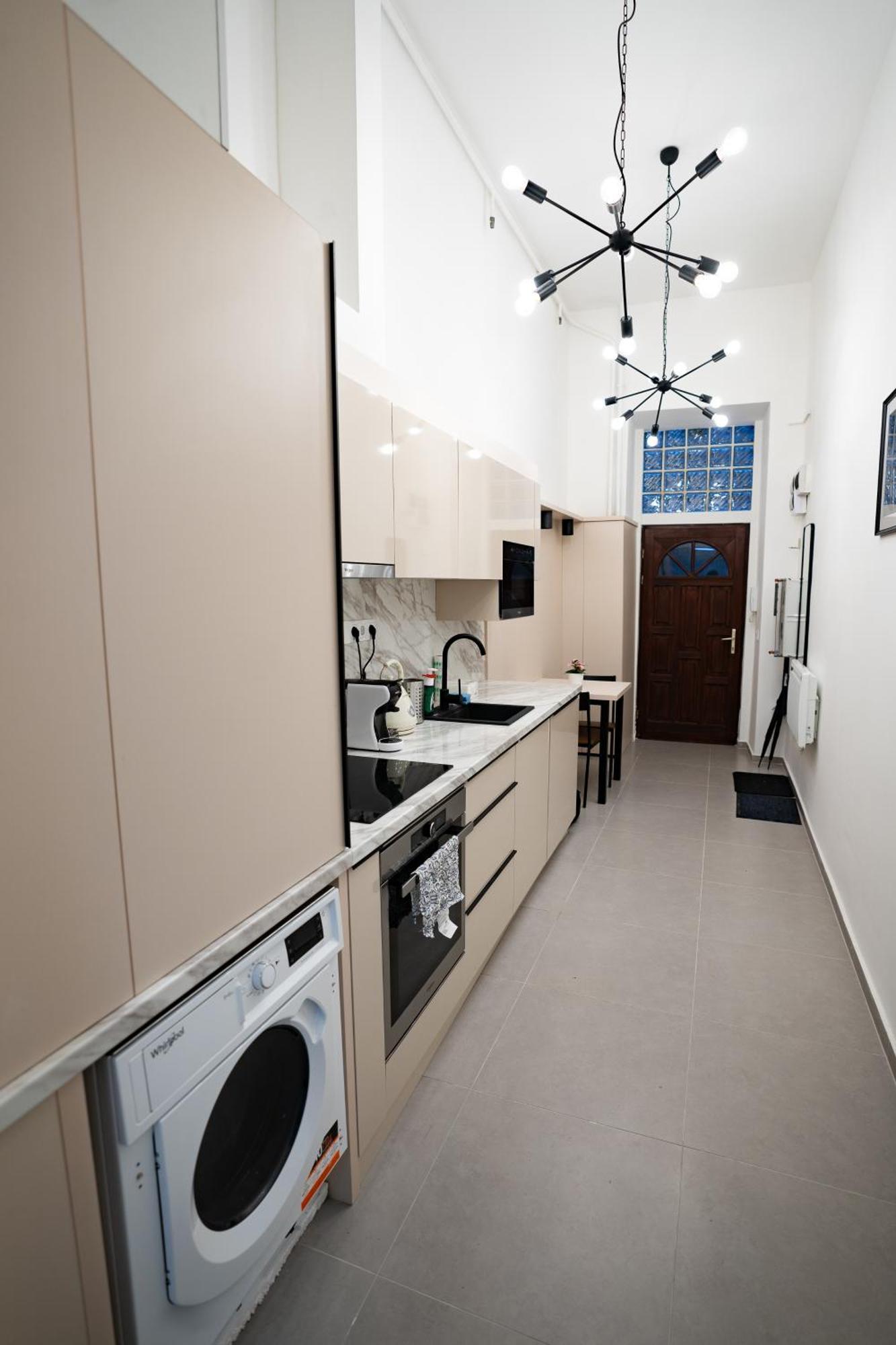 Downtown Double Deluxe With Joint Kitchen