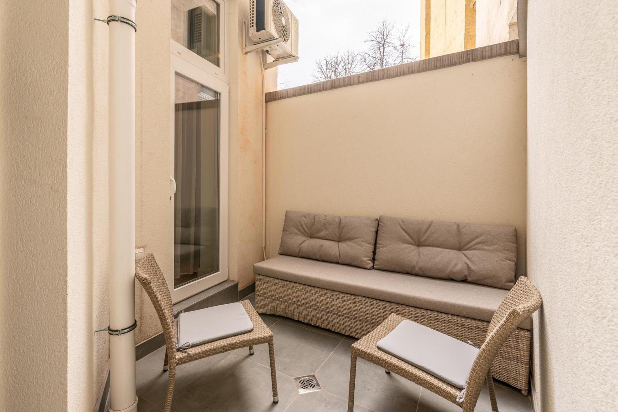 With Private Terrace - Near Gellert Thermal Bath * Budapest