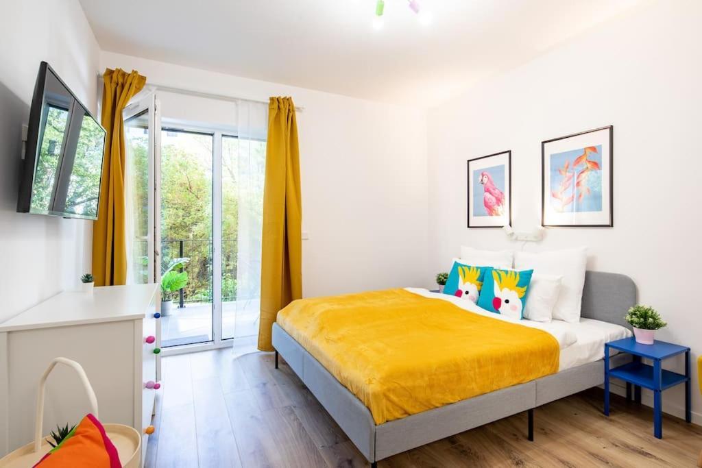 Marone 209 ~ Ac/balcony/indoor Parking Budapest